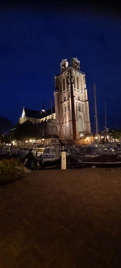Zen B&B Dordrecht Esterno foto