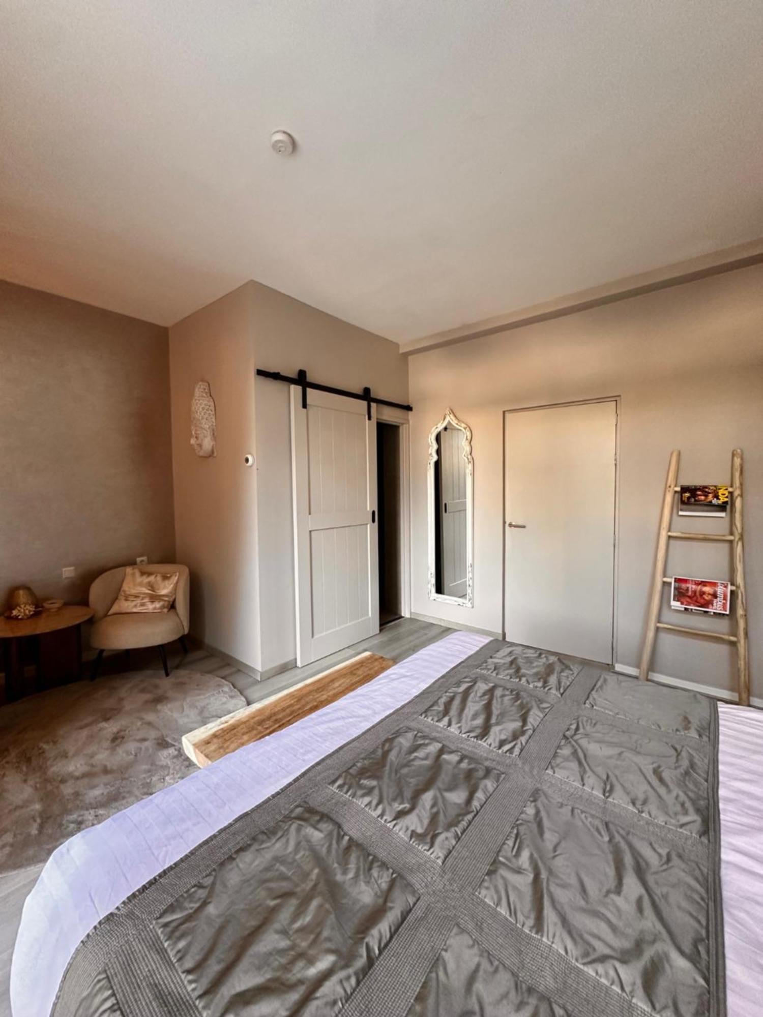 Zen B&B Dordrecht Esterno foto